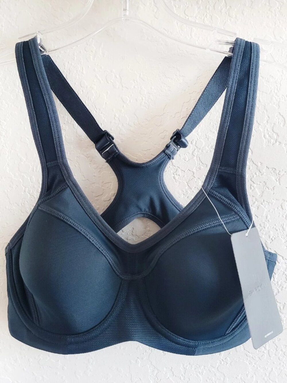 NWT Syrokan Sports Bra Size 32C Racerback Underwire Running New Forest Green